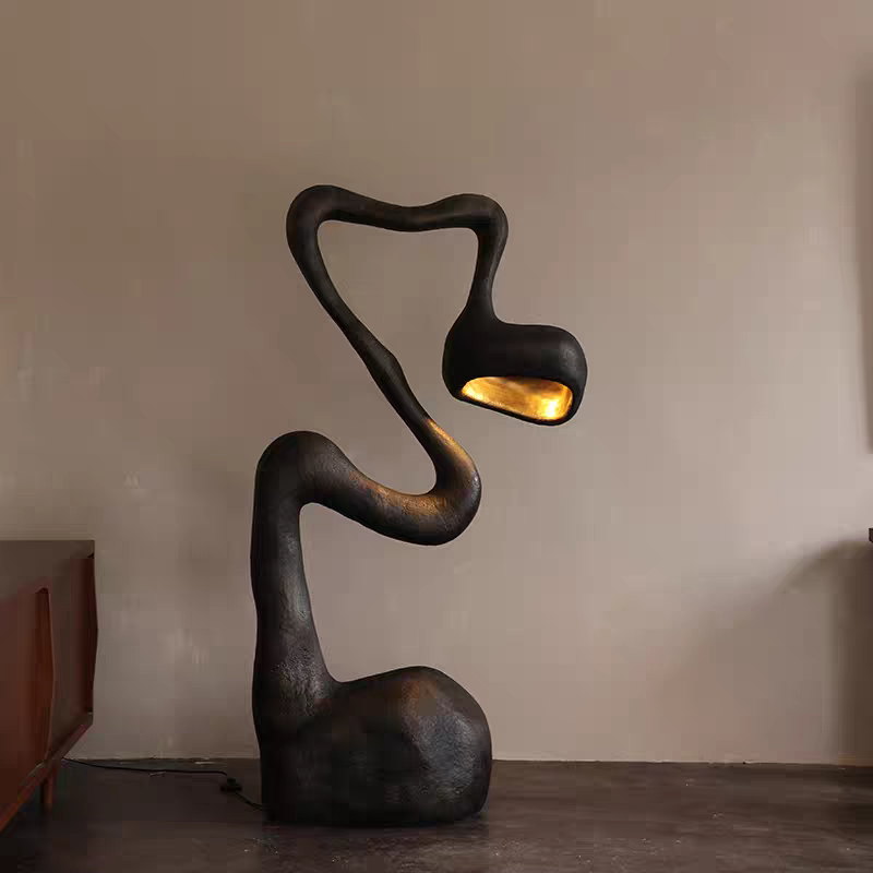 Sculptural Nordic Floor Lamp – Large format designed to define the space